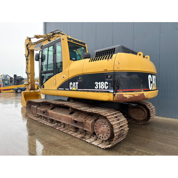 2004 كاتربيلر 318CL-45571330