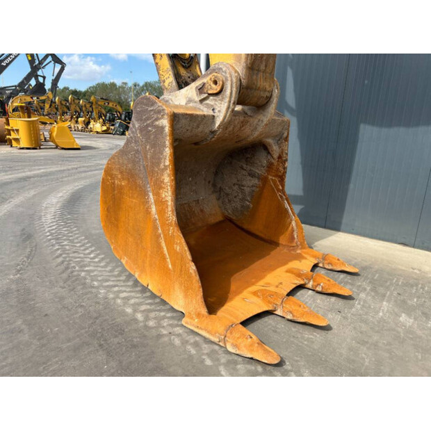 2017 Caterpillar 352F-45571712