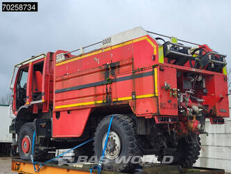 2009-renault-thomas-1424772-45572040