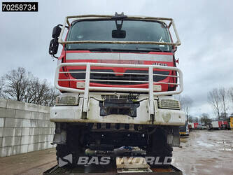 2009-renault-thomas-1424772-45572052