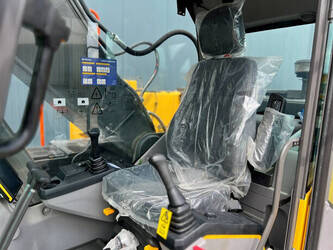 2025-volvo-ec210-1424875-45572115