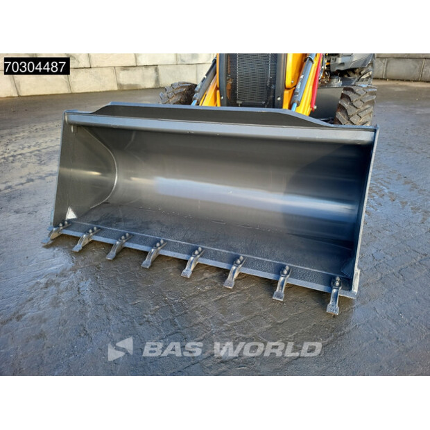 2025 CASE 851NX CP-45572162