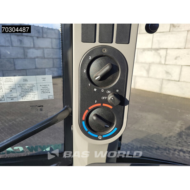 2025 CASE 851NX CP-45572181