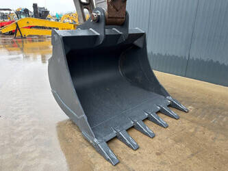 2015-volvo-ec220el-1424877-45572201