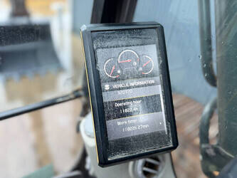 2015-volvo-ec220el-1424877-45572234