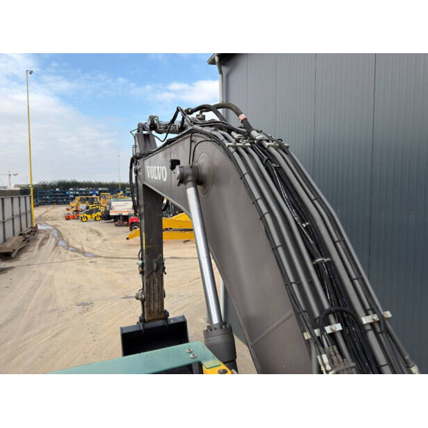 2019 Volvo EC300EL-45572303