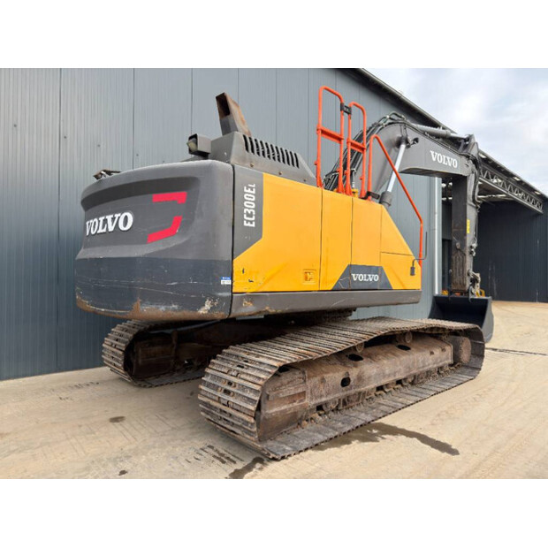 2019 Volvo EC300EL-45572329