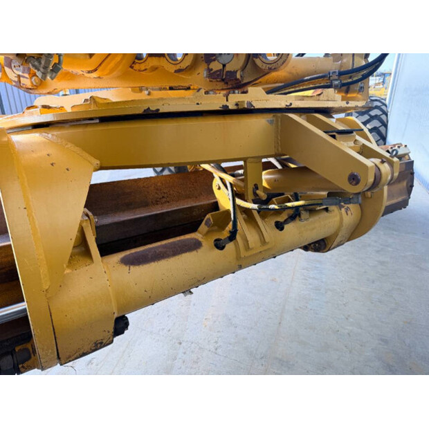 2013 كاتربيلر 140M2-45573321