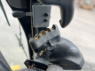 2012-caterpillar-140m2-awd-1424899-45573365