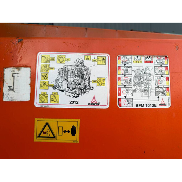 2004 HAMM GRW15-45574047