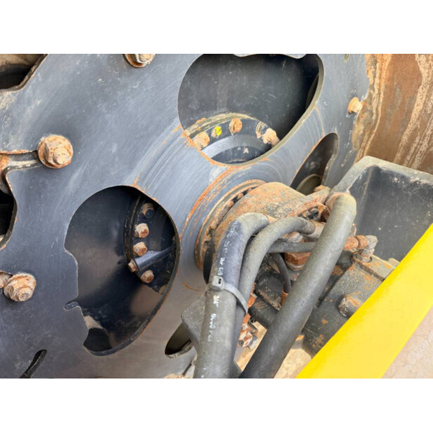 2019 BOMAG BW213D-5-45574065