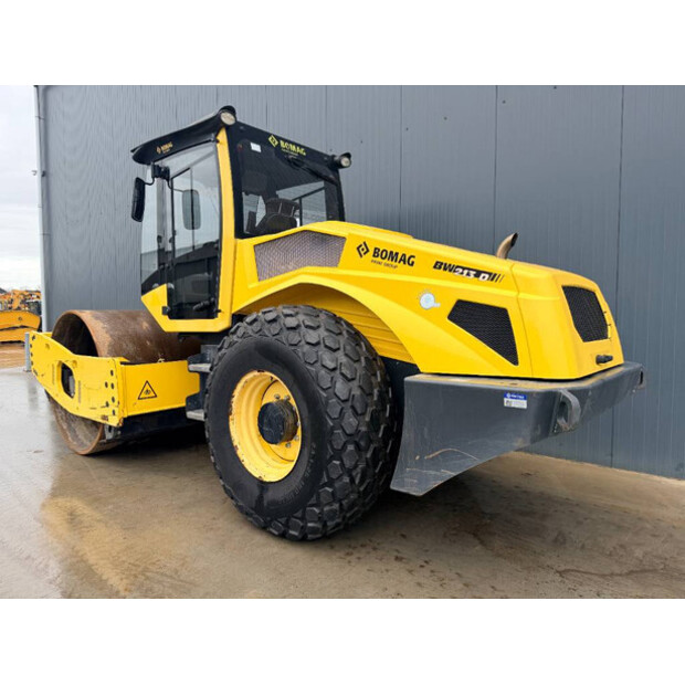 2017 BOMAG BW213D-5-45574123