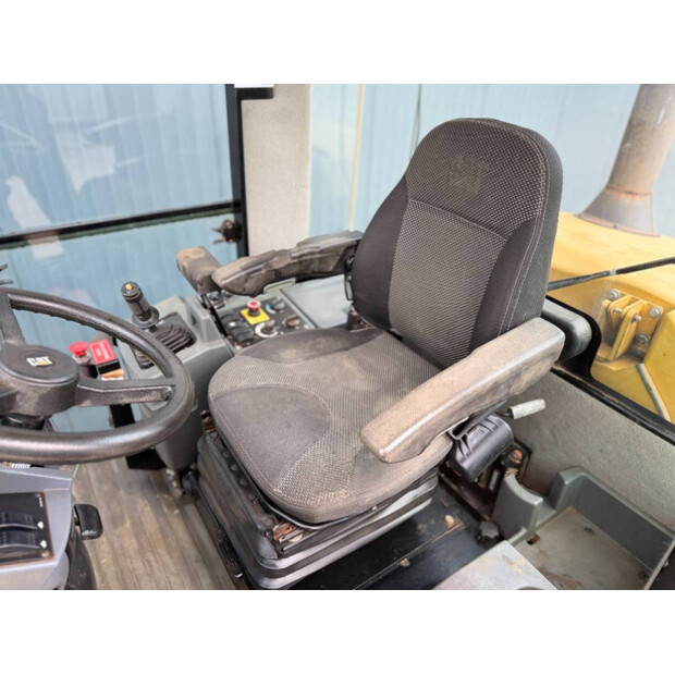 2011 Caterpillar CS76 XT-45574290