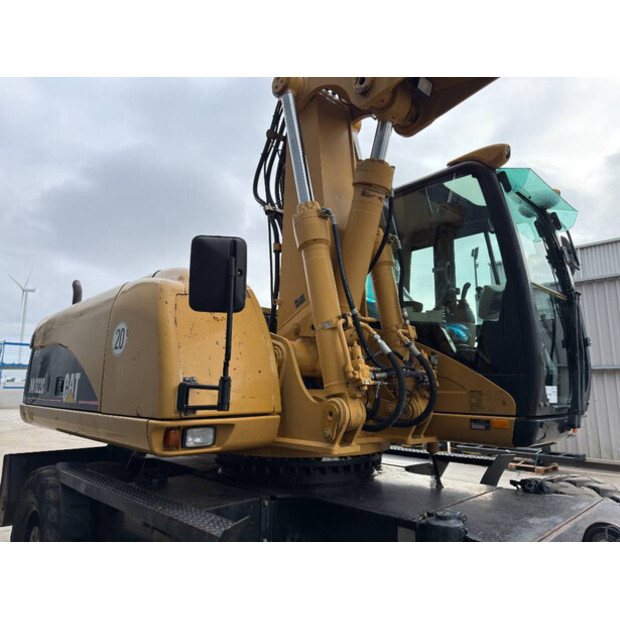 2005 Caterpillar M322C-45574689