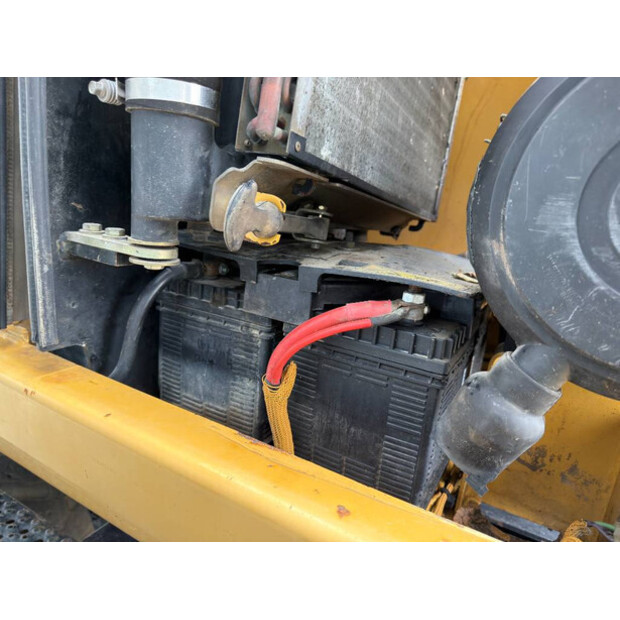 2005 Caterpillar M322C-45574701
