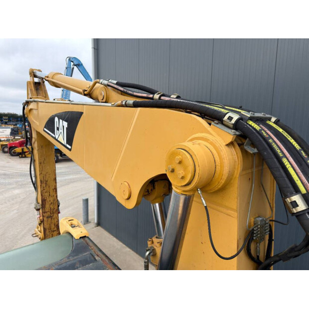 2005 Caterpillar M322C-45574711