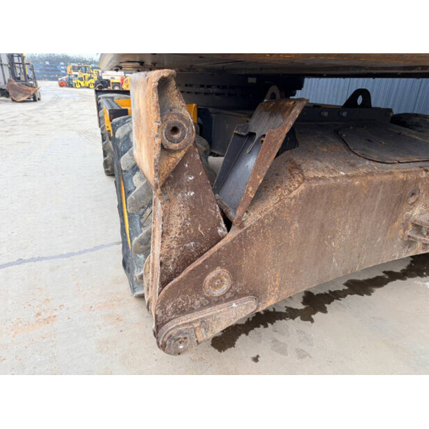 2013 فولفو EW180D-45574818