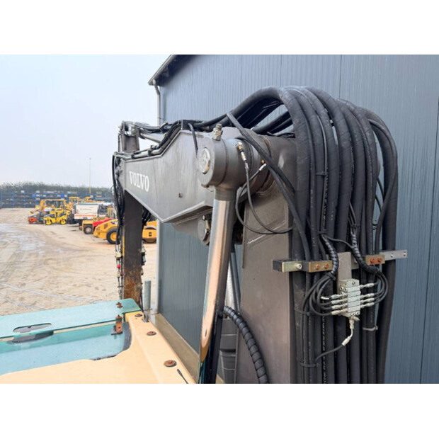 2013 فولفو EW180D-45574834