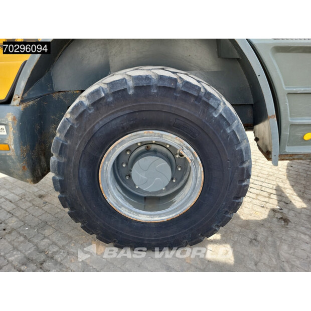 2015 Liebherr L538-45575200