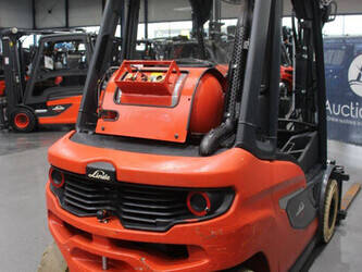 2020-linde-h25t-01-1424943-45575261