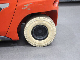 2020-linde-h25t-01-1424943-45575273