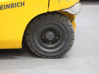 2003-jungheinrich-efg-vac25-45575329