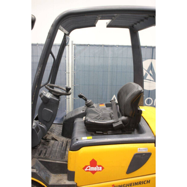 2003 Jungheinrich EFG-Vac25-45575335