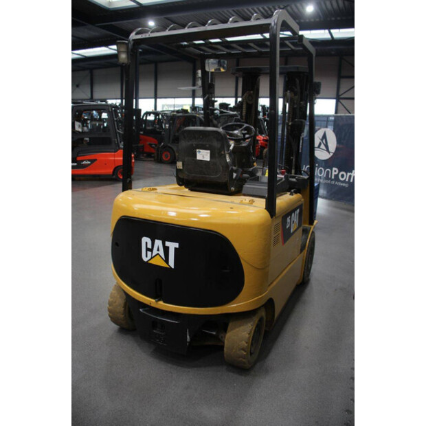 2005 Caterpillar EP25K-45575407