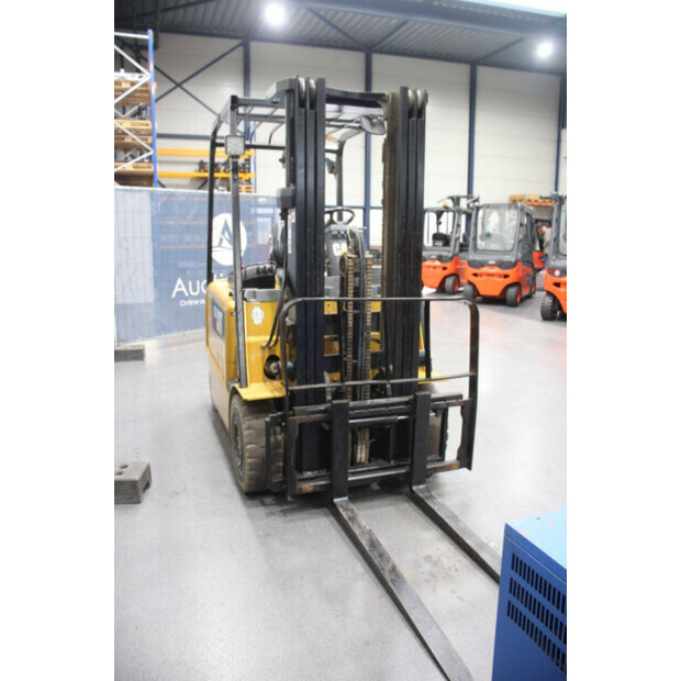 2005 Caterpillar EP25K-45575408