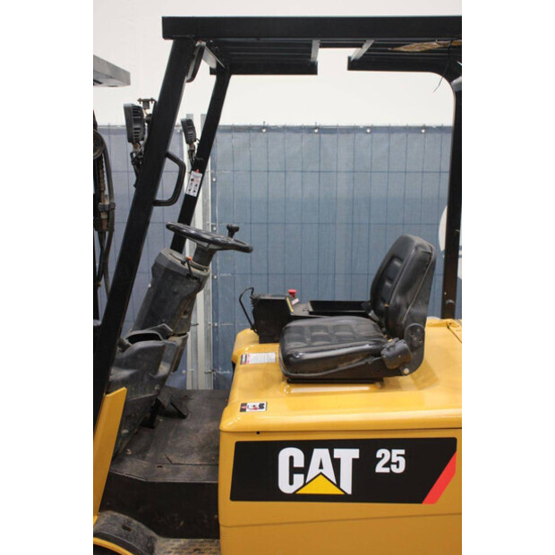 2005 Caterpillar EP25K-45575424
