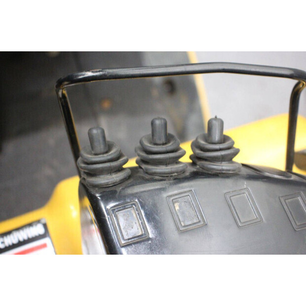 2005 Caterpillar EP25K-45575429