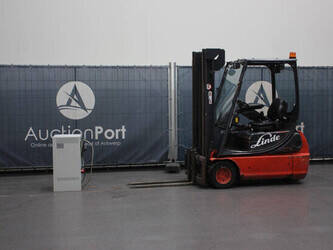 Image for LIFTS Linde E16 for Sale in Belgium