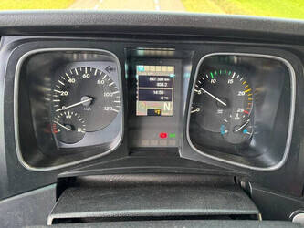 2018-mercedes-benz-actros-2542-1424950-45575510