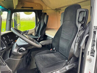 2018-mercedes-benz-actros-2542-1424950-45575512