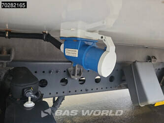 2016-mercedes-benz-atego-1524-1384896-45575605