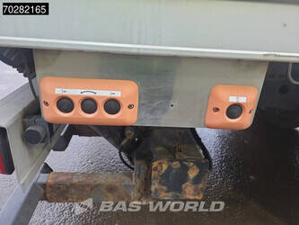 2016-mercedes-benz-atego-1524-1384896-45575608