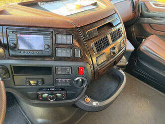 2019-daf-xf530-1424955-45575674