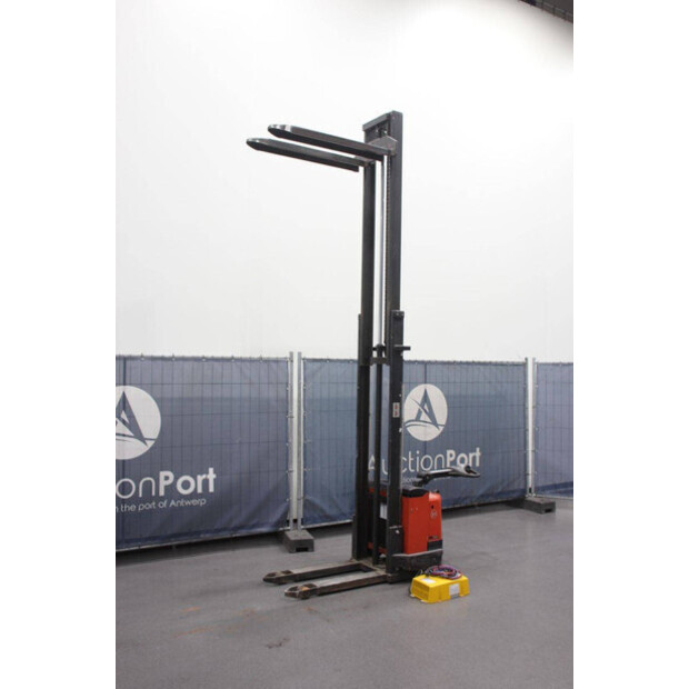 2004 BT S12-45575835