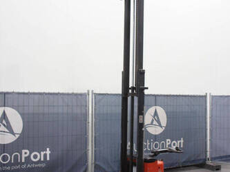 2004-bt-s12-45575835