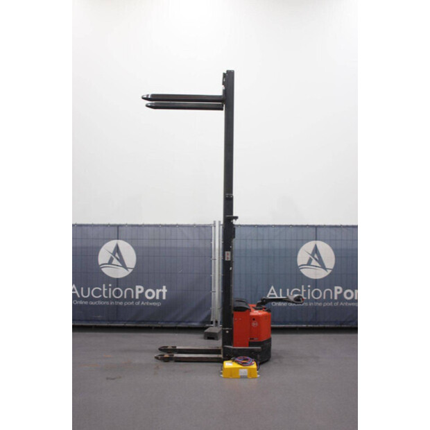 2004 BT S12-45575836