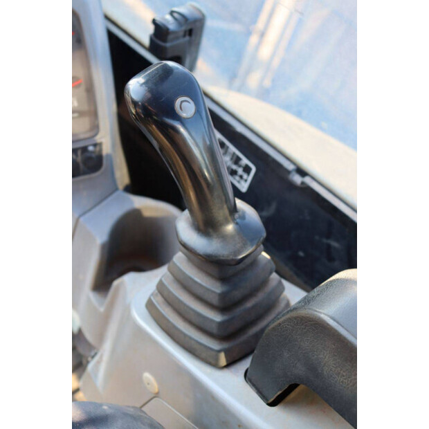 2016 كوبوتا U27-4-45575959