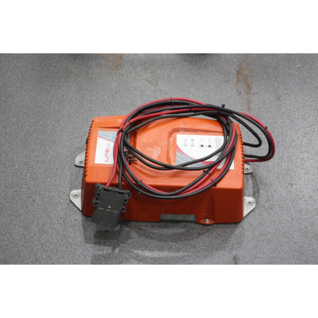 2004 BT SPE 160-45575975