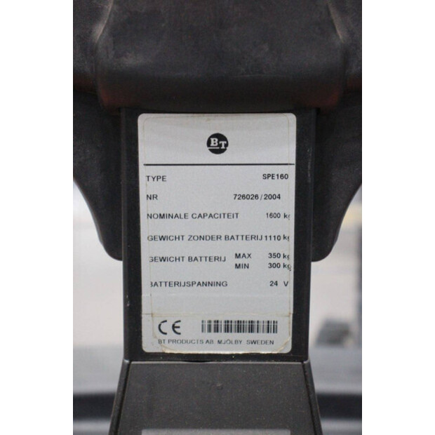 2004 BT SPE 160-45575986