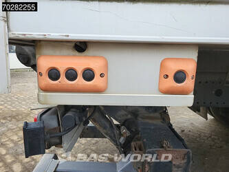 2013-mercedes-benz-atego-1324-1391479-45576012