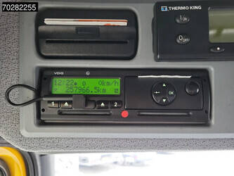 2013-mercedes-benz-atego-1324-1391479-45576057