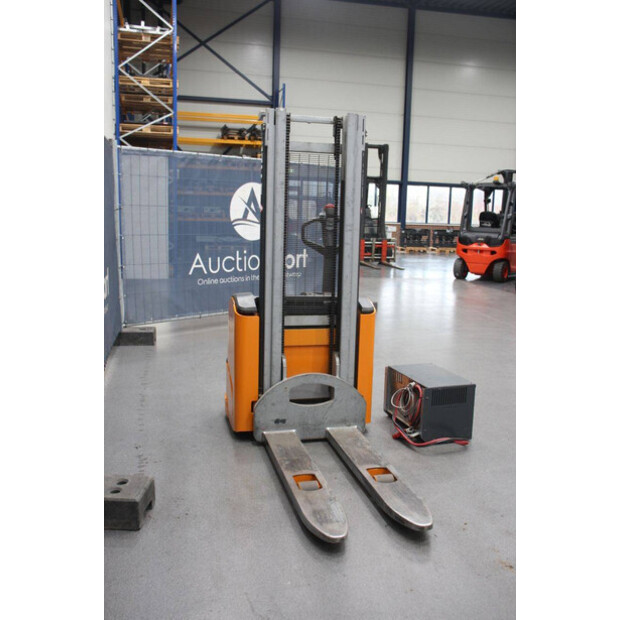 2007 Still EGV14-45576071