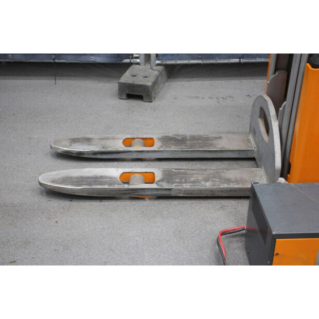 2007 Still EGV14-45576075