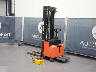 2000-toyota-sll16-45576140