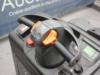 2017-linde-v08-02-45576229