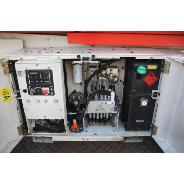 2016 Genie GS2669RT-45576318